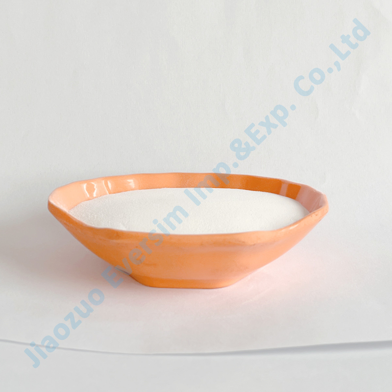 Lichtgraue Partikel Aluminiumfluorid AlF3 als Flux und Glasur verwendet