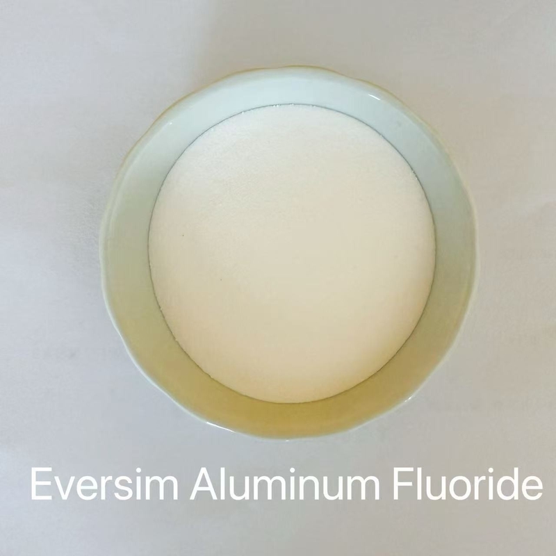 Molekülgewicht 83,98 Weiß sandes Aluminiumfluorid Alf3 für den Fluss von Nichteisenmetallen