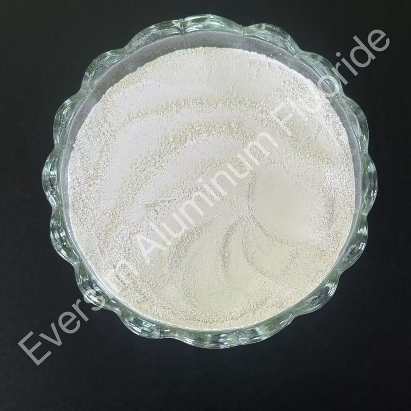 Chemische Produkte CAS7784-18-1 Weißes Pulver Aluminiumfluorid AlF3 in der Keramik- und Abrasivenindustrie