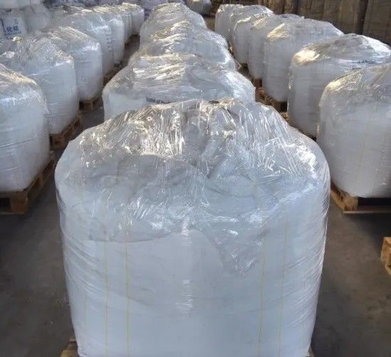 Zusatzstoff für Schleifprodukte aus Kaliumfluoraluminat K3AlF6 in industrieller Qualität
